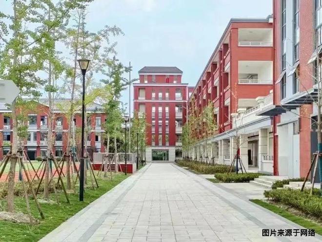 站-招商中旅揽阅楼盘详情-上海房天下j9九游会登录招商中旅揽阅2025网(图4)