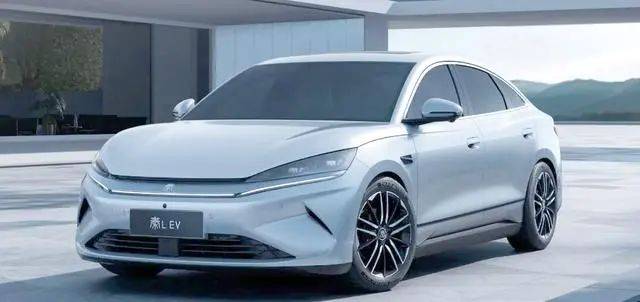 三款配置深度解析：选车指南j9国际比亚迪秦L EV(图3)