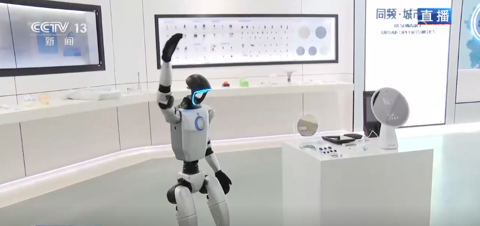 前行 传感“小方块”破解产业创“芯”密码ag九游会登录活力中国调研行 向“智”(图3) 前行 传感“小方块”破解产业创“芯”密码ag九游会登录活力中国调研行 向“智”(图3)